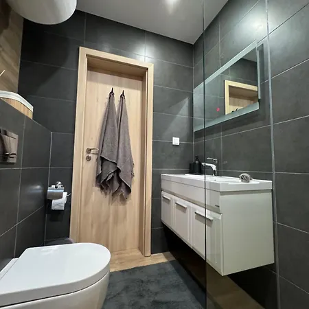 Aurea Apartment
